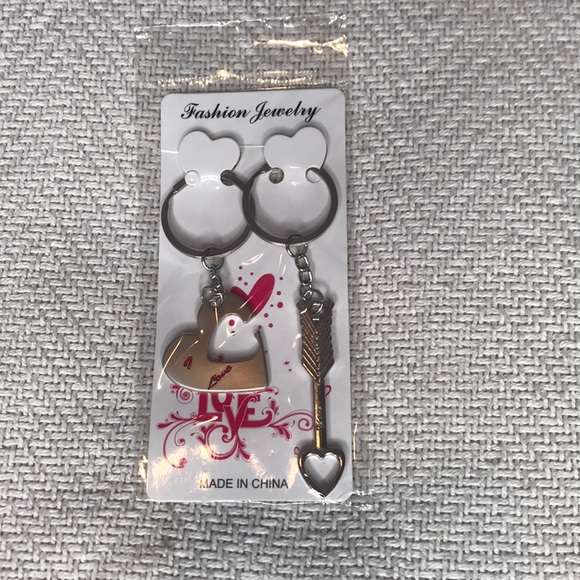 Accessories - Adorable couples keychain set 🥰